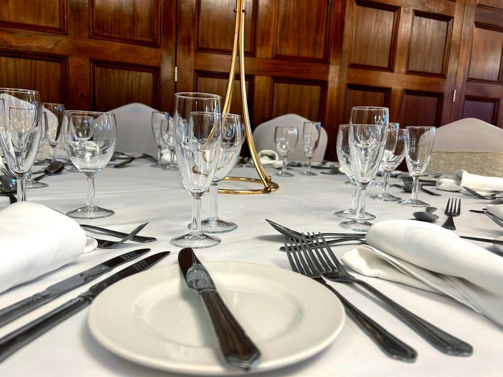 Marsh Farm Hotel Swindon Extérieur photo