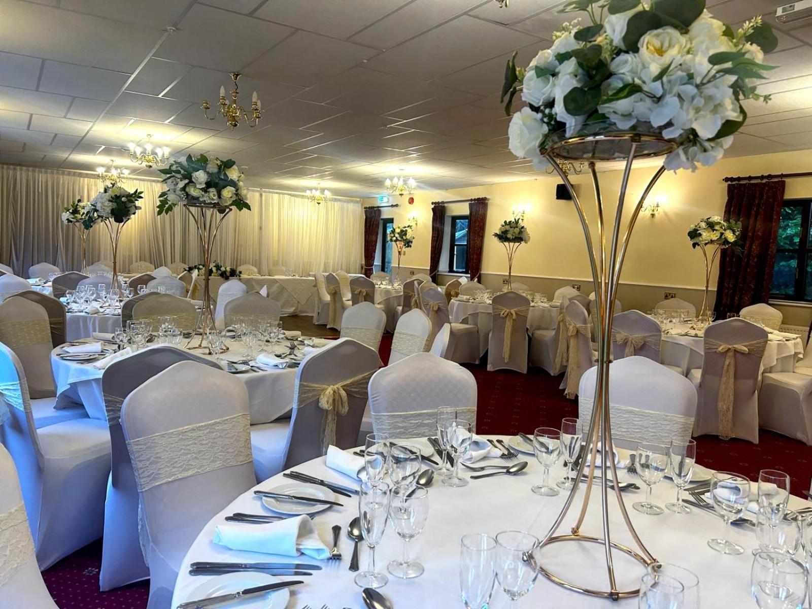 Marsh Farm Hotel Swindon Extérieur photo