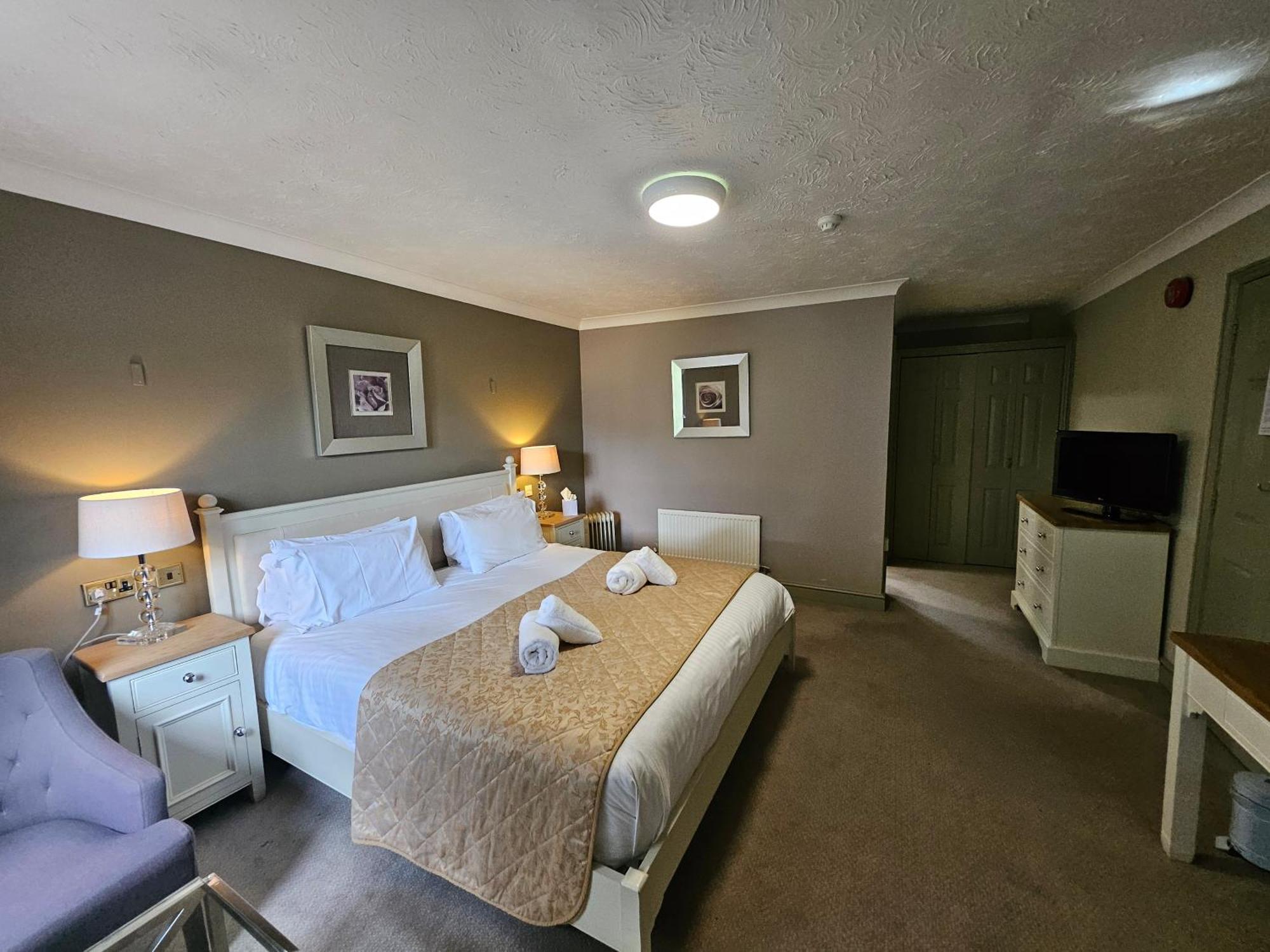 Marsh Farm Hotel Swindon Extérieur photo