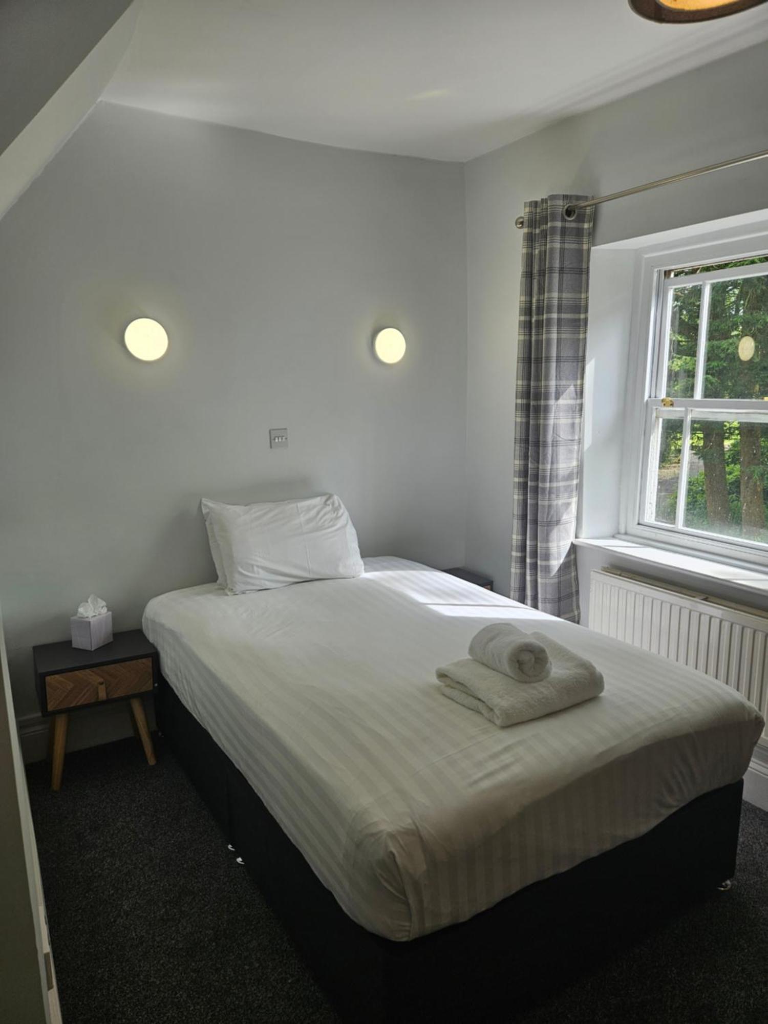 Marsh Farm Hotel Swindon Extérieur photo