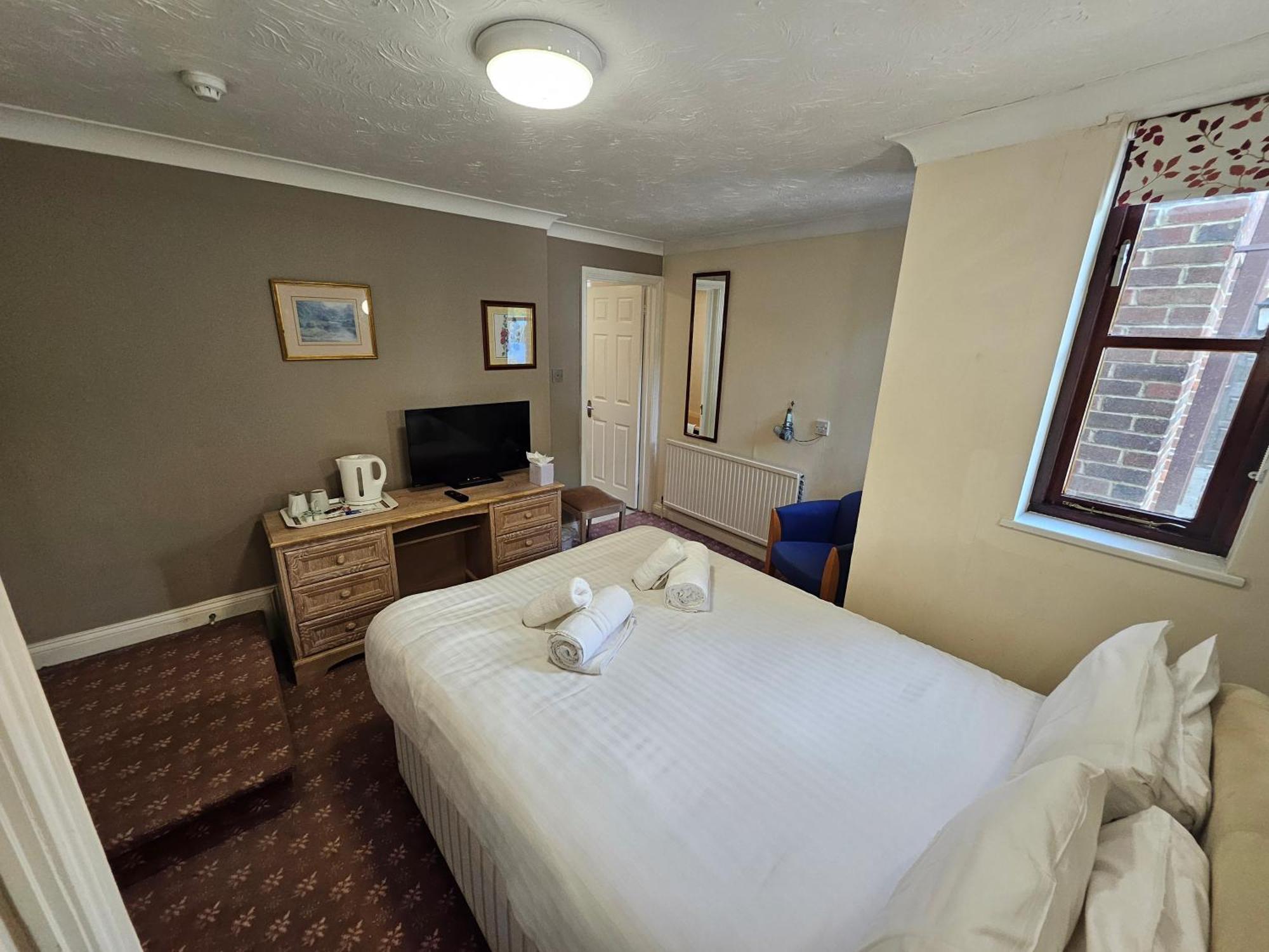 Marsh Farm Hotel Swindon Extérieur photo