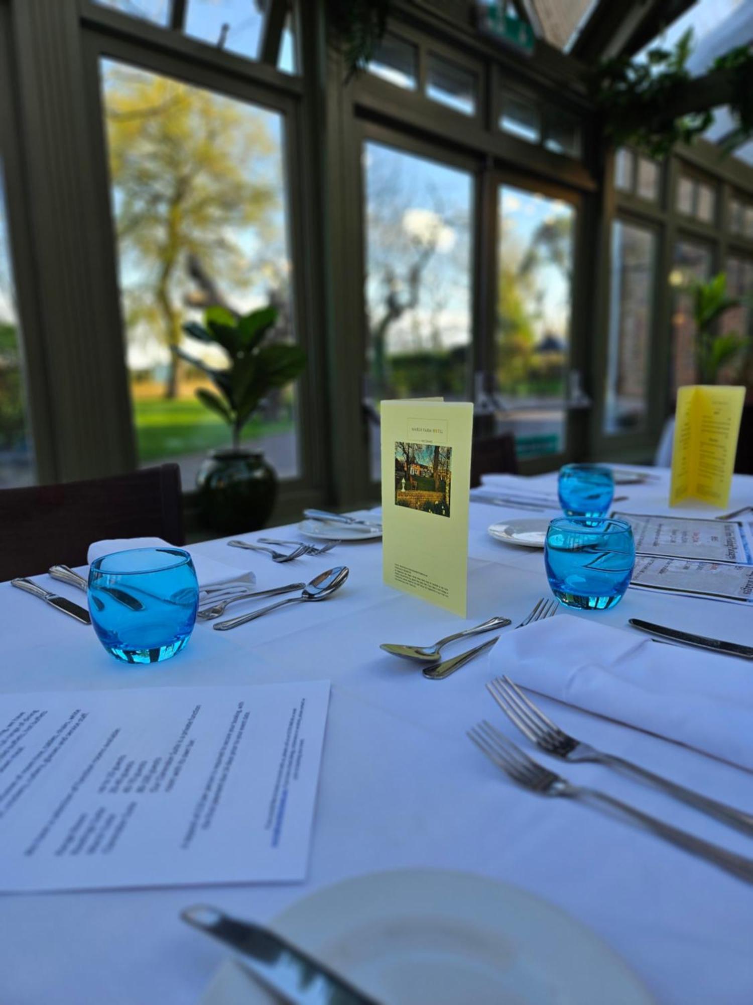 Marsh Farm Hotel Swindon Extérieur photo