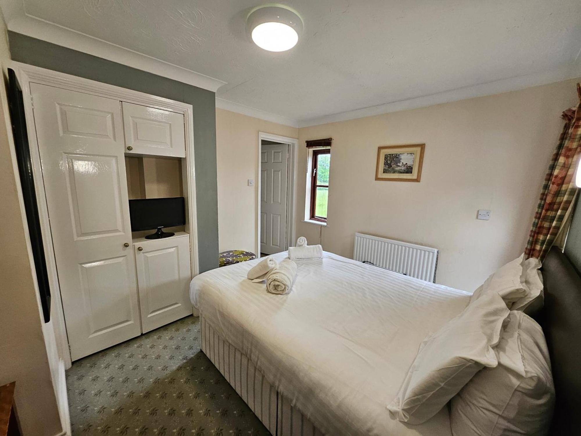 Marsh Farm Hotel Swindon Extérieur photo