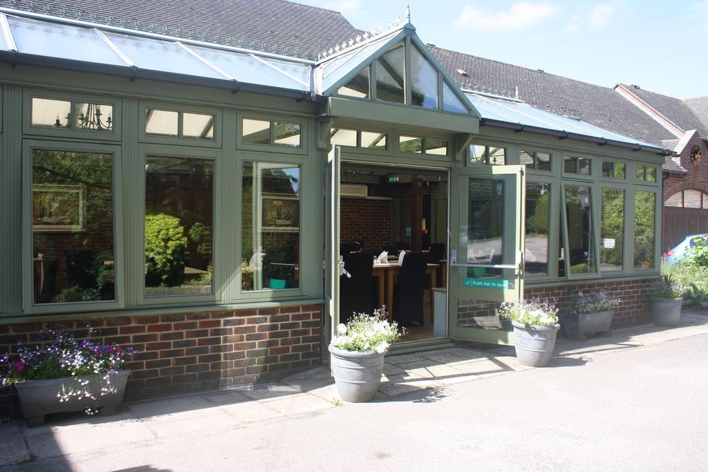 Marsh Farm Hotel Swindon Extérieur photo